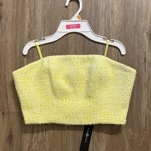 NWT. BCBGMaxazaria Yellow Tweed Top size 6